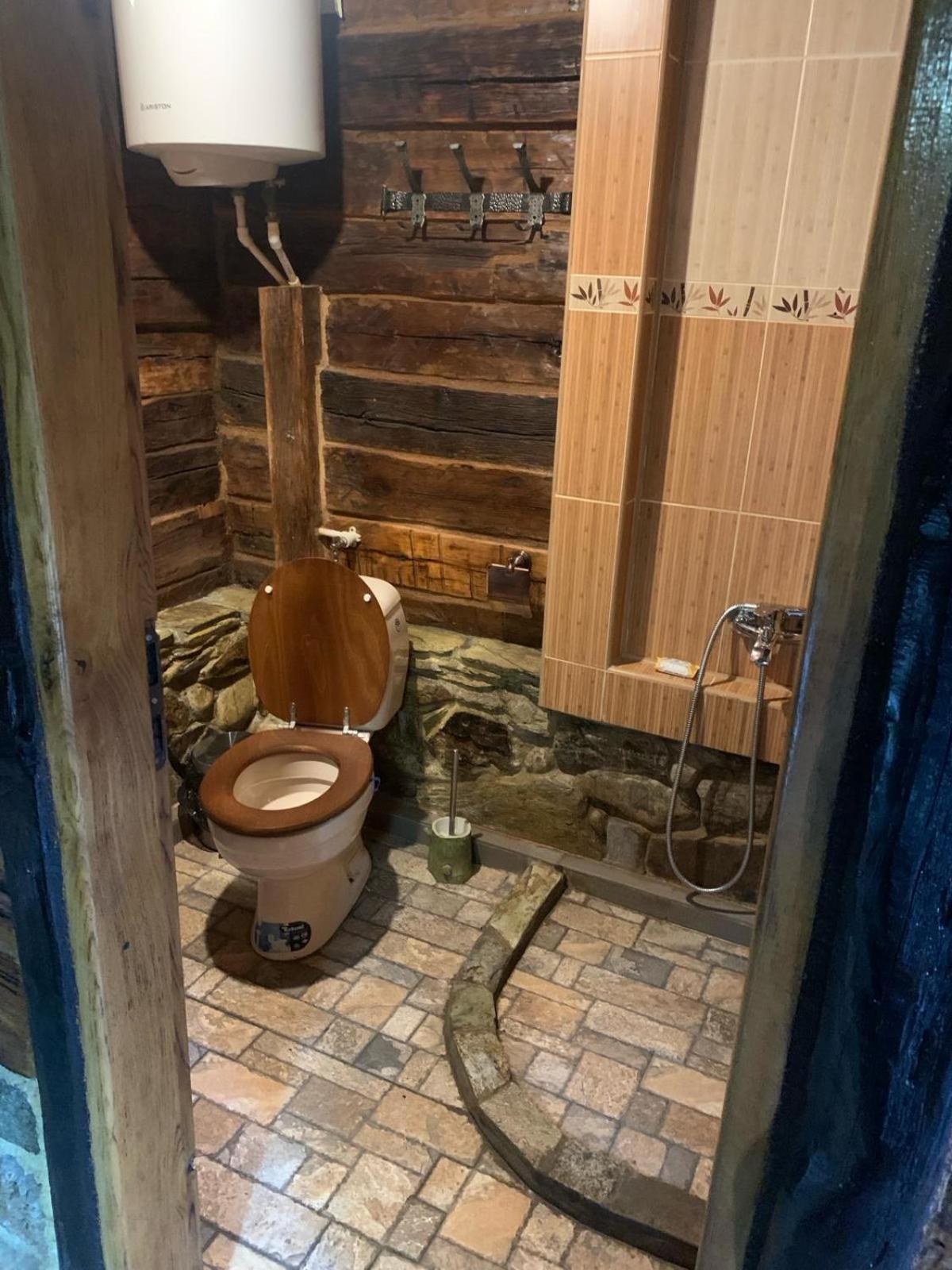 Satul Traditional ルンク エクステリア 写真